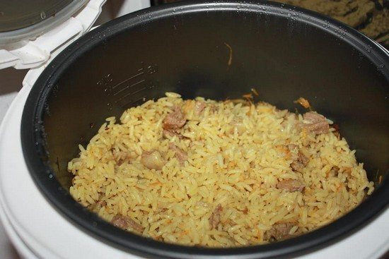 рис с добавлением куриной грудинки или телятины