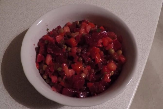 Винегрет классический с горошком и солеными огурцами